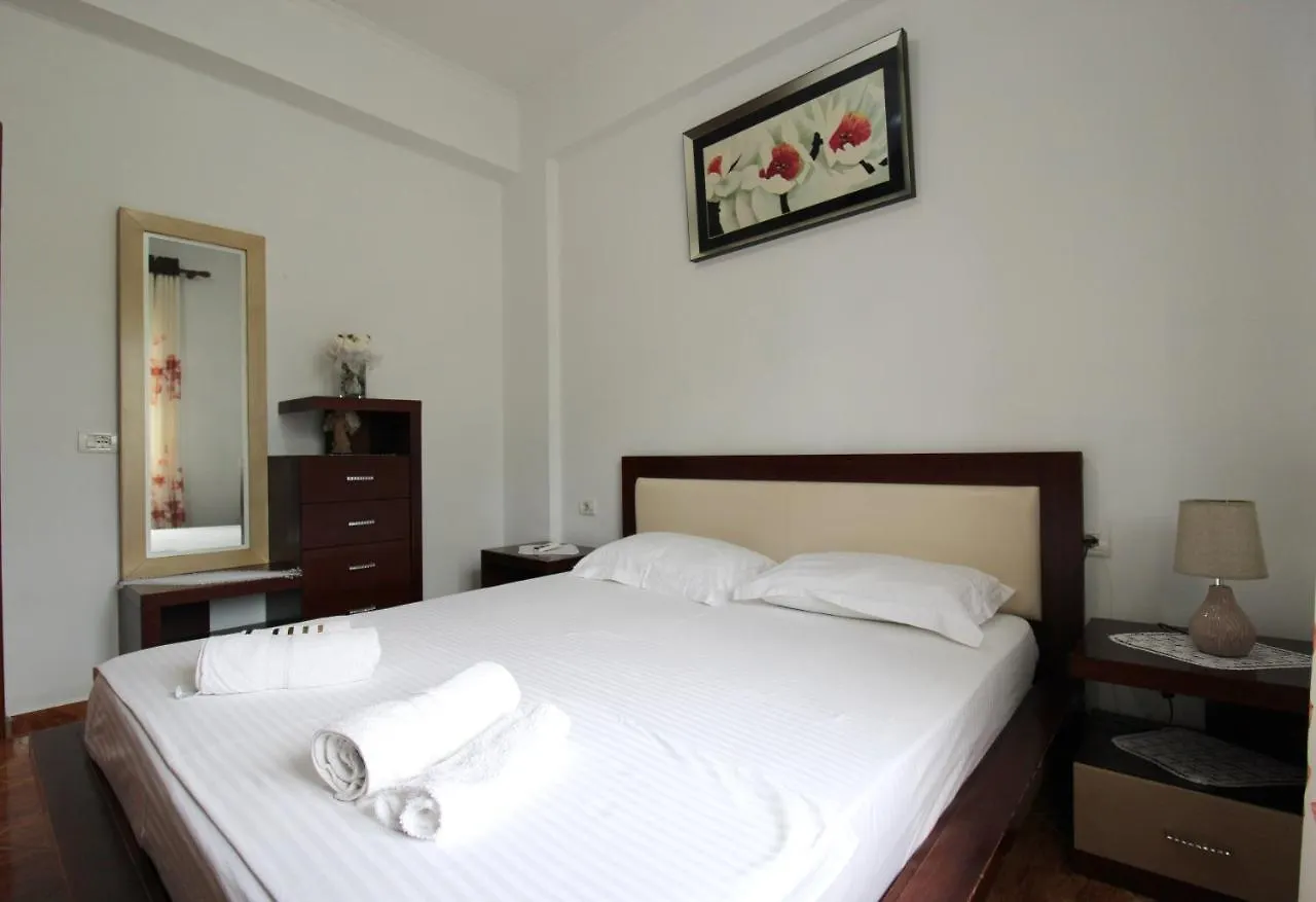 Aparthotel Garden Vila Ermali Ksamil