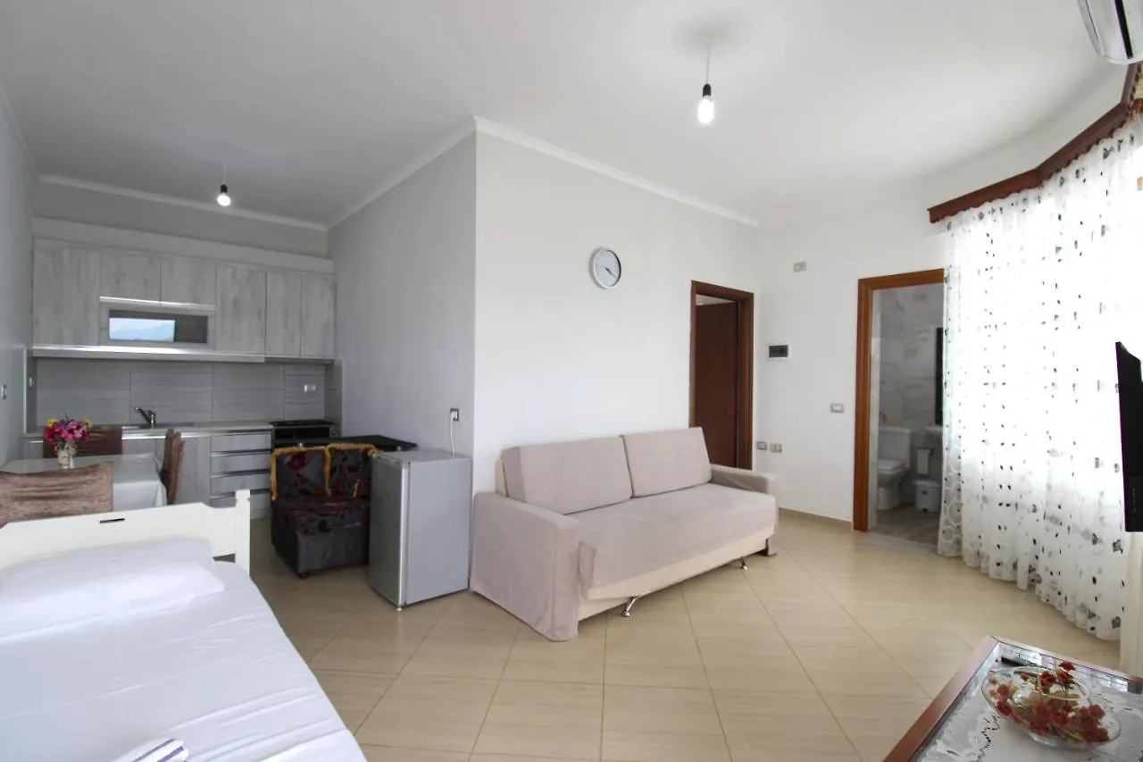 Garden Vila Ermali Ksamil Aparthotel