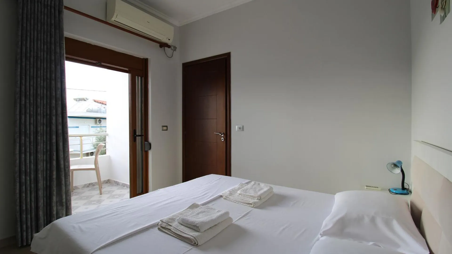 Garden Vila Ermali Ksamil Aparthotel