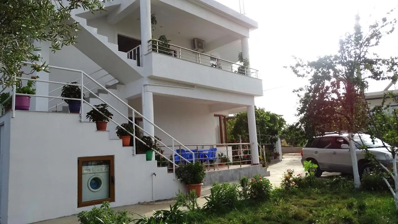 Garden Vila Ermali Ksamil 0*,