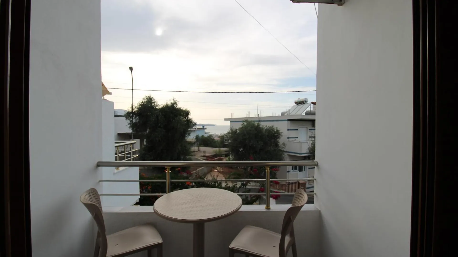 Garden Vila Ermali Ksamil 0*,